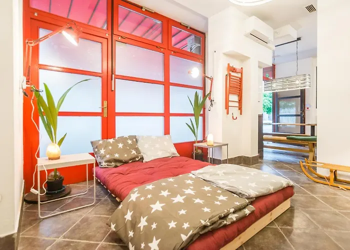 Apartma N\'Poznam